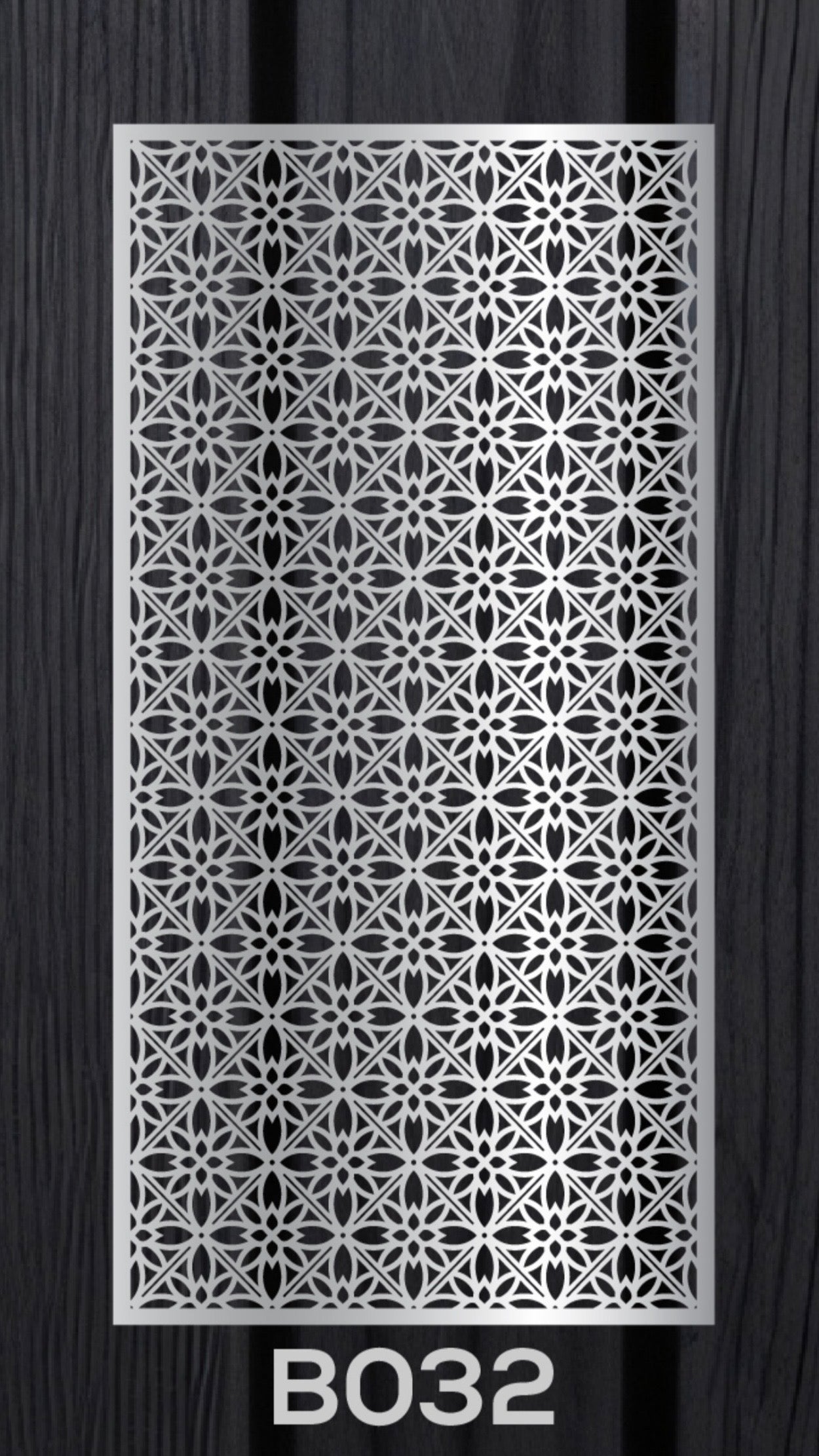 Panel 032
